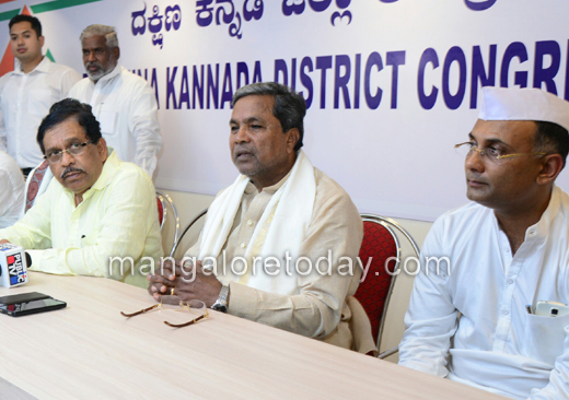 cm in congress office